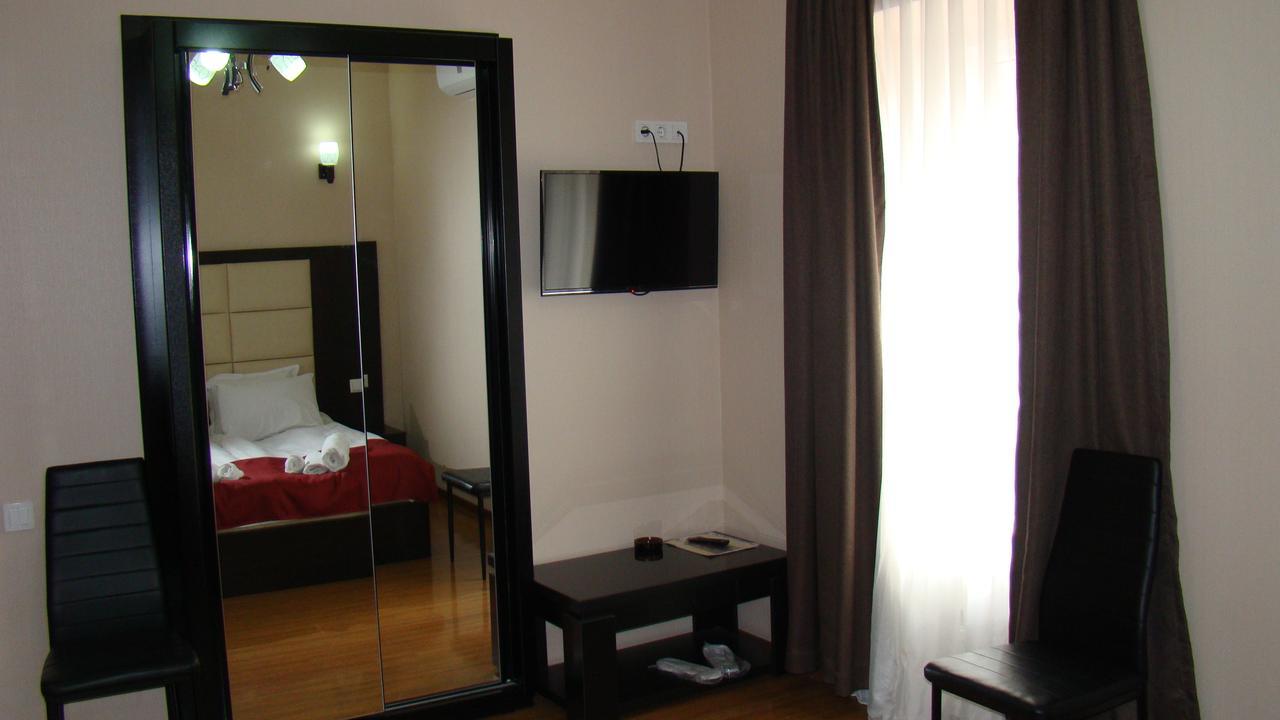 Hotel White Neptun Georgia Tbilisi Eksteriør bilde